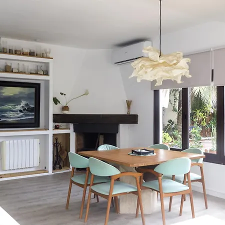 Ferienhaus En La Playa Con Piscina, Premiado En 2026 !!!