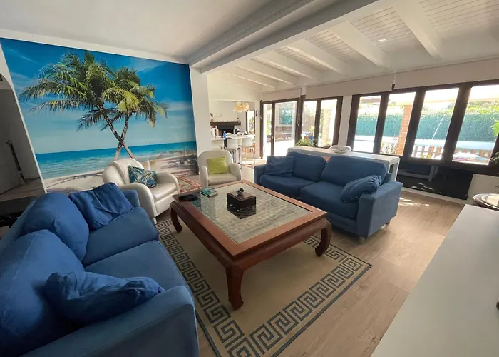 En La Playa Con Piscina, Premiado En 2026 !!!